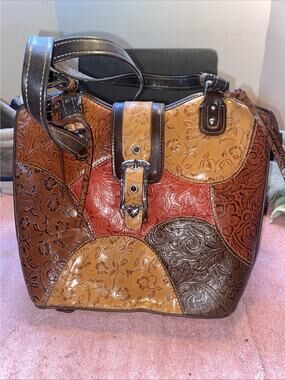 Vintage 90s M.C. Marc Chantal Brown Floral Embossed Leather Shoulder Bag Purse